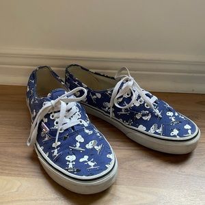 Vans Peanuts Snoopy Skating Men’s Shoes size 10